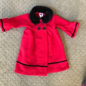 TODDLER GIRLS RED FLEECE COAT SIZE 2T ADORABLE WITH FAUX FUR COLLAR so special